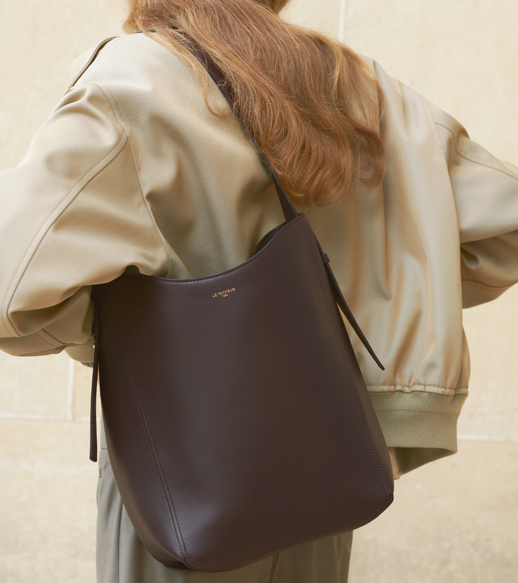 Bolso hobo mediano modelo Céleste de piel lisa